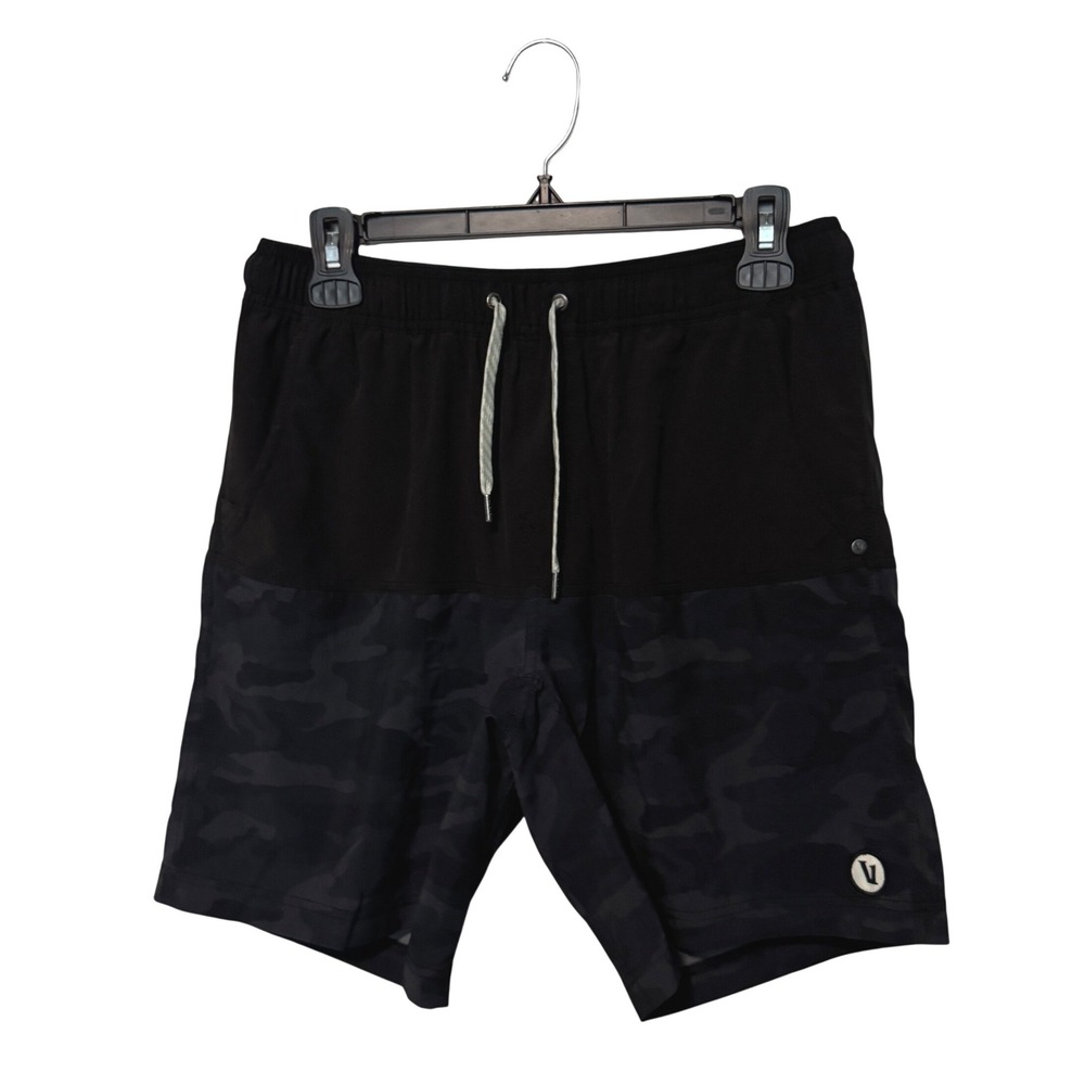 Vuori Kore Shorts Mens Large Black Camo Lined Athletic Workout Performance Train